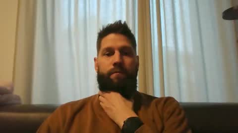 bubblebee1982 online show from 12.11.24