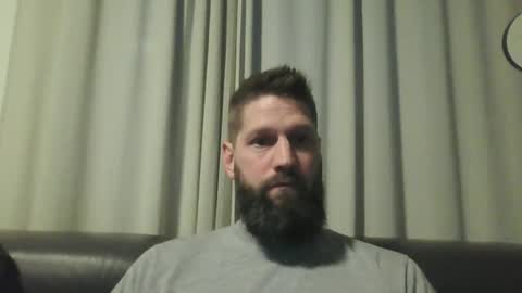 bubblebee1982 online show from 01.13.25