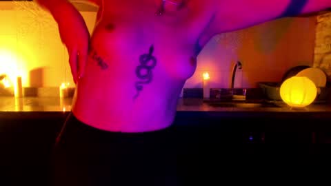 BubbleJereth online show from 12.21.24