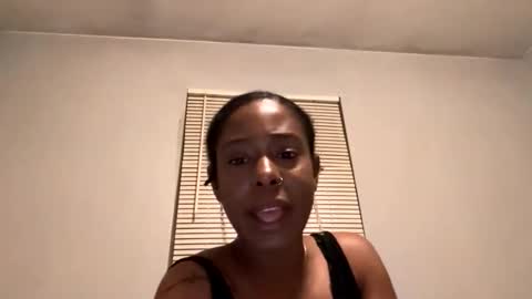 Snapshot of bubblezthedoll chatting on 02.28.26 Bubblez the Doll online show from 02.28.26