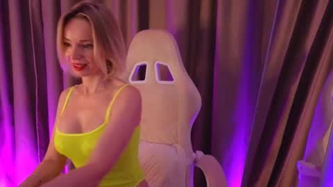 bubbling_crush online show from 02.10.25