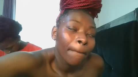 Bubbly online show from 12.14.25