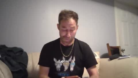 Snapshot of bucketscratch chatting on 02.28.26 bucketscratch online show from 02.28.26