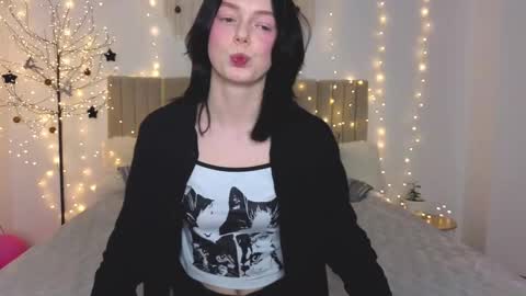 Leona online show from 01.15.26