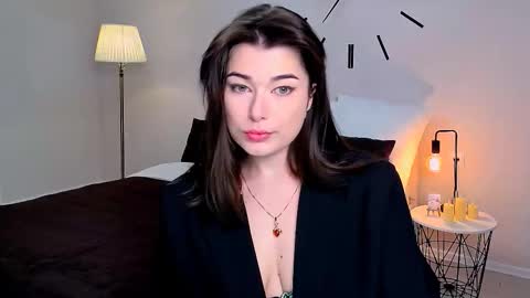 Snapshot of buckssbunny chatting on 02.11.26 Ari online show from 02.11.26