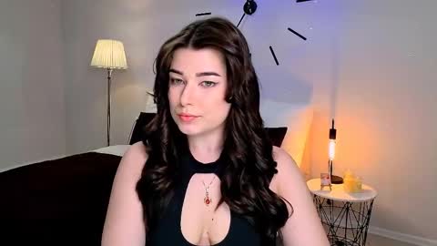 Ari online show from 04.04.26