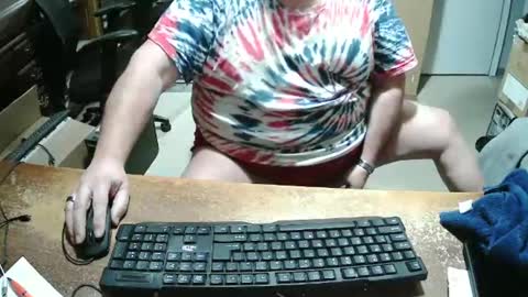 Snapshot of bucku2 chatting on 12.12.24 Bucku2 online show from 12.12.24