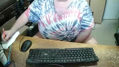 Bucku2 online show from 04.18.26