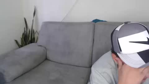 Snapshot of buda_and_cataleya_ chatting on 09.10.25 Buda y Cataleya online show from 09.10.25