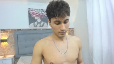 Snapshot of buddy_whitte chatting on 01.27.25 Buddy Whitte online show from 01.27.25