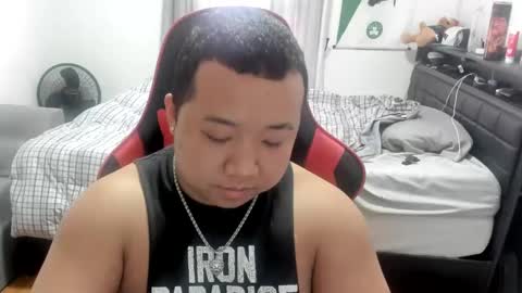 buffsexyman24 online show from 03.12.25