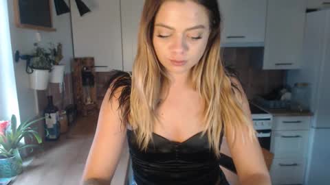 Buffy online show from 11.05.25