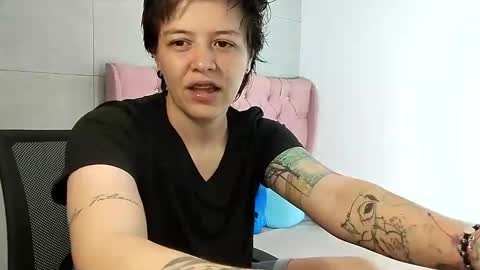 bug2025 online show from 09.11.25