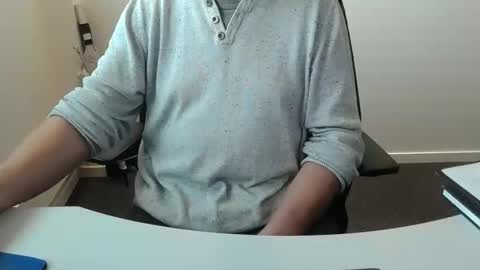 Snapshot of buggemann chatting on 10.24.25 buggemann online show from 10.24.25