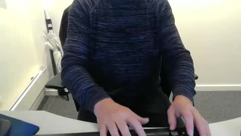 Snapshot of buggemann chatting on 10.28.25 buggemann online show from 10.28.25