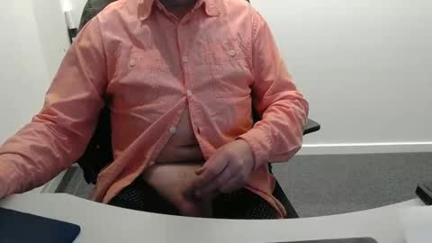 Snapshot of buggemann chatting on 10.31.25 buggemann online show from 10.31.25