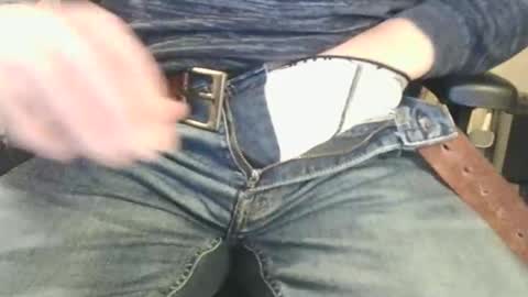 Snapshot of buggemann chatting on 11.12.25 buggemann online show from 11.12.25