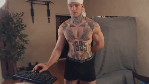 Snapshot of bulatov_x chatting on 01.16.25 Dmitriy online show from 01.16.25