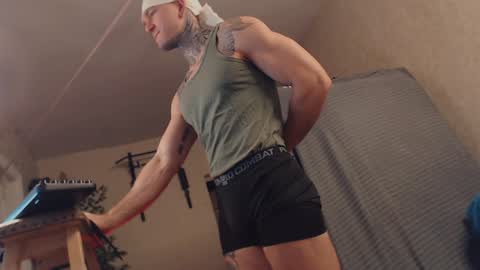 Snapshot of bulatov_x chatting on 01.26.25 Dmitriy online show from 01.26.25