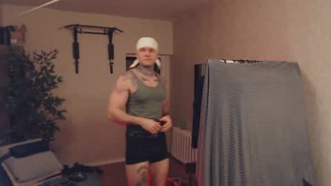 Snapshot of bulatov_x chatting on 01.27.25 Dmitriy online show from 01.27.25