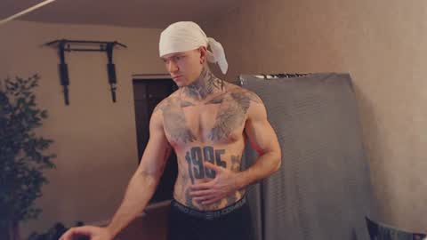 Snapshot of bulatov_x chatting on 01.29.25 Dmitriy online show from 01.29.25