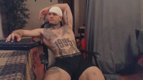 Snapshot of bulatov_x chatting on 01.29.25 Dmitriy online show from 01.29.25