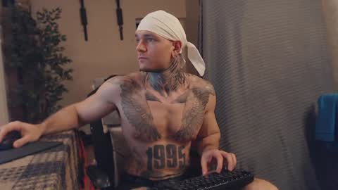 Snapshot of bulatov_x chatting on 01.30.25 Dmitriy online show from 01.30.25