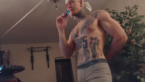 Snapshot of bulatov_x chatting on 02.05.25 Dmitriy online show from 02.05.25