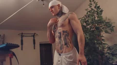 Snapshot of bulatov_x chatting on 03.10.25 Dmitriy online show from 03.10.25