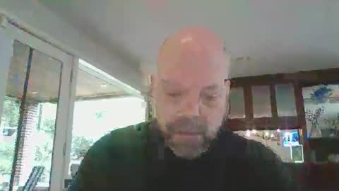 Snapshot of bulldog302w chatting on 04.28.26 bulldog302w online show from 04.28.26