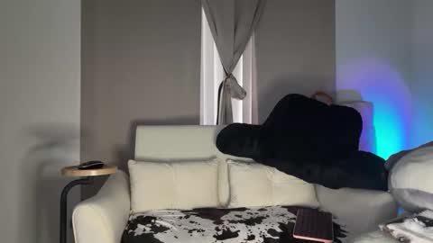 Andrea online show from 09.27.25