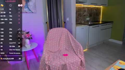 Sasha  online show from 02.22.25