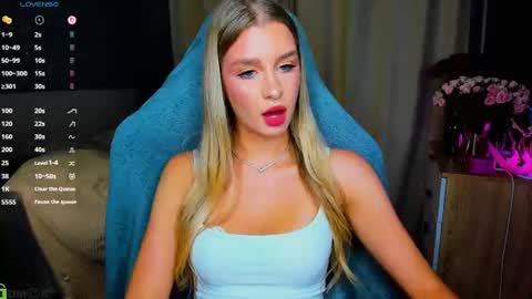 Snapshot of bunny_wetty chatting on 07.18.26 ruslana online show from 07.18.26