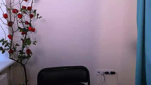 Ariel online show from 10.30.25