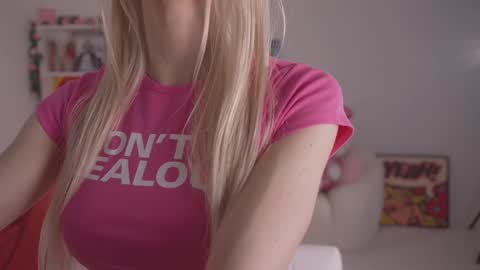 Stella online show from 01.02.25