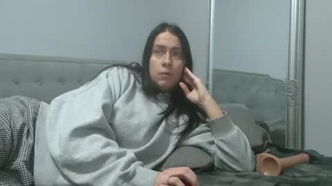 Snapshot of bunnyela chatting on 01.19.26 bunnyela online show from 01.19.26