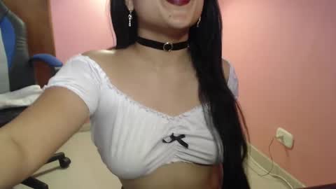 bunnyEmilyR0s33 online show from 12.26.24