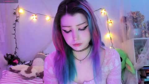 Snapshot of bunnyislewd chatting on 12.05.25 bunnyislewd online show from 12.05.25