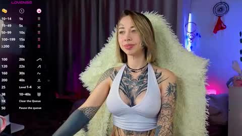 bunnykelly online show from 12.17.25