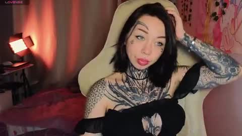 Snapshot of bunnykelly chatting on 06.30.26 bunnykelly online show from 06.30.26