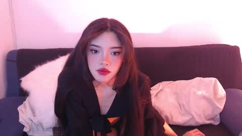 Snapshot of bunnypink2 chatting on 02.26.25 Emma online show from 02.26.25