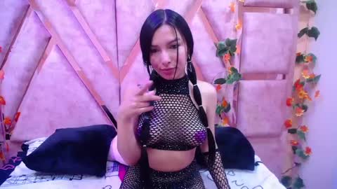 burbuja pink  online show from 10.09.25