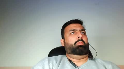 Hairy Arabian online show from 02.09.25