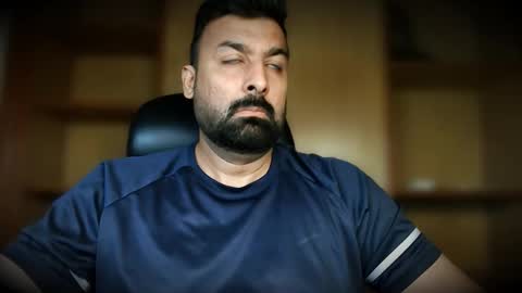 Hairy Arabian online show from 09.27.25