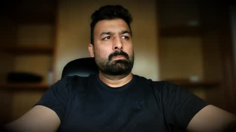 Hairy Arabian online show from 10.05.25