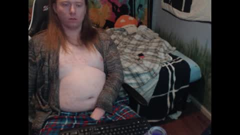 Snapshot of burningflute chatting on 01.11.25 burningflute online show from 01.11.25