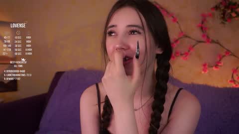 Jessica online show from 04.12.26