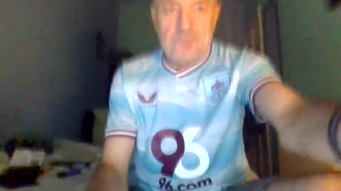burnleyguy1977 online show from 07.03.26