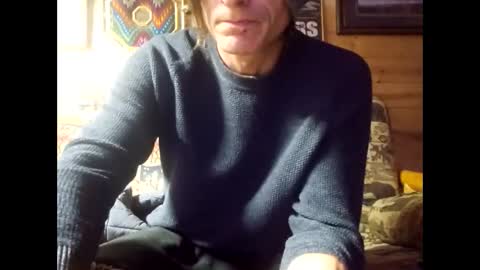 Snapshot of burntbuns710 chatting on 11.09.25 LostSingledad online show from 11.09.25