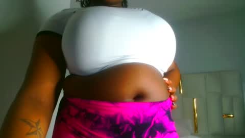 busty_mellons69 online show from 10.24.25